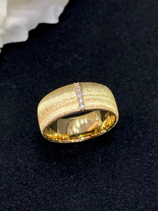 LUOWEND 18K Yellow Gold Real Natural Diamond Ring for Women