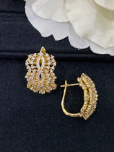 Load image into Gallery viewer, LUOWEND 18K Yellow Gold Real Natural Diamond Hoop Earrings for Women
