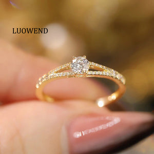 LUOWEND 18K Yellow Gold Real Natural Diamond Ring for Women