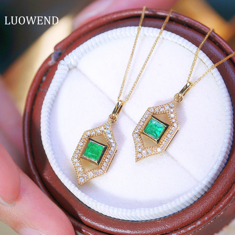 LUOWEND 18K Yellow Gold Real Natural Emerald and Diamond Gemstone Necklace for Women