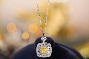 LUOWEND 18K White Gold Real Natural Yellow Diamond Pendant Necklace for Women