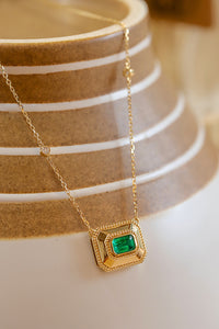 LUOWEND 18K Yellow Gold Real Natural Diamond&Emerald Necklace for Women