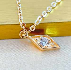 LUOWEND 18K Yellow or Rose Gold Natural Diamond Necklace for Women