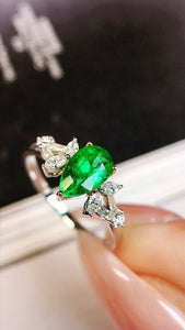 LUOWEND 18K White Gold Real Natural Emerald Ring for Women