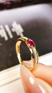 LUOWEND 18K Yellow Gold Real Natural Ruby and Diamond Gemstone Ring for Women